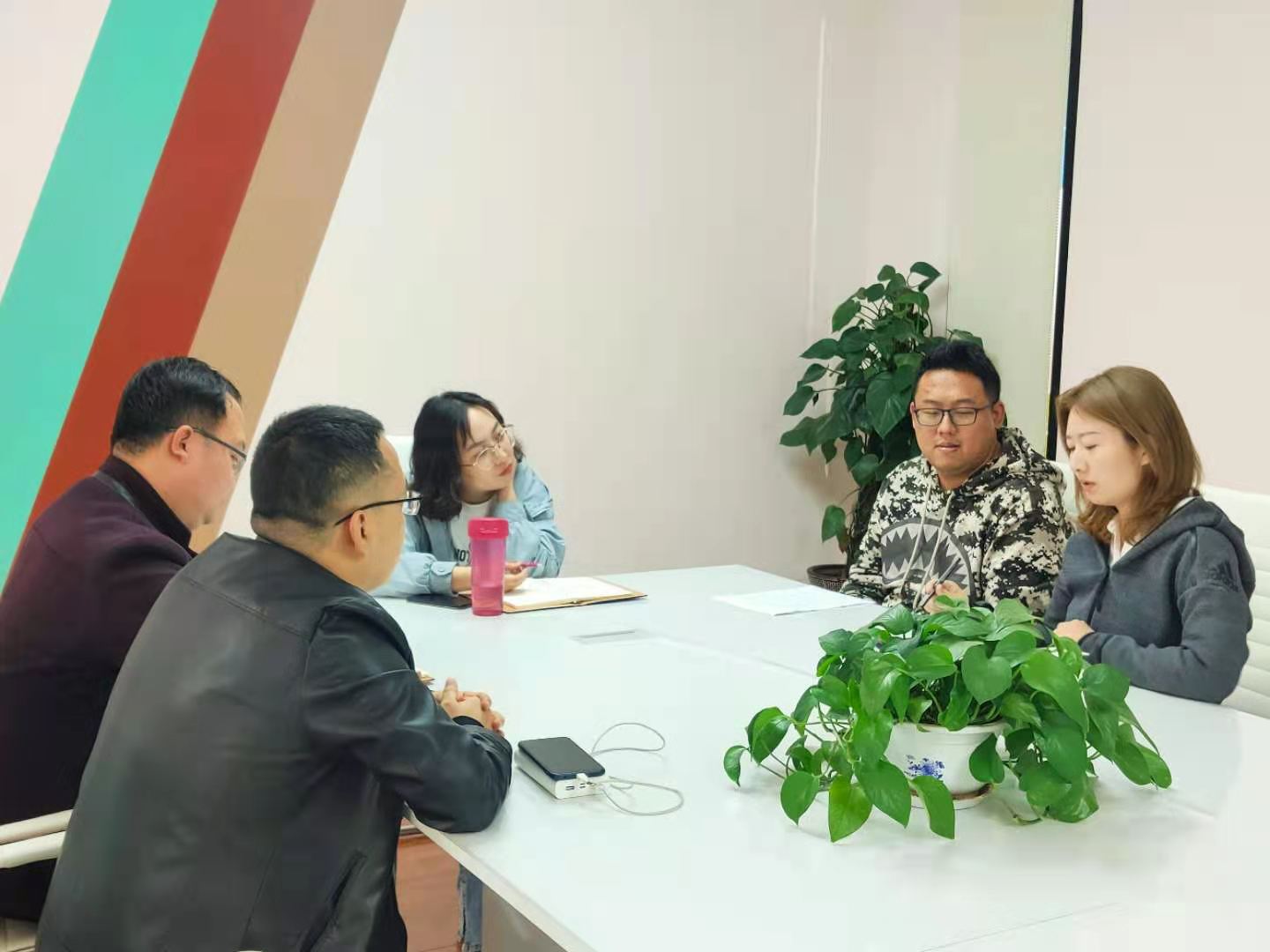 【通识教研】走进课堂展身手,集体听课促成长