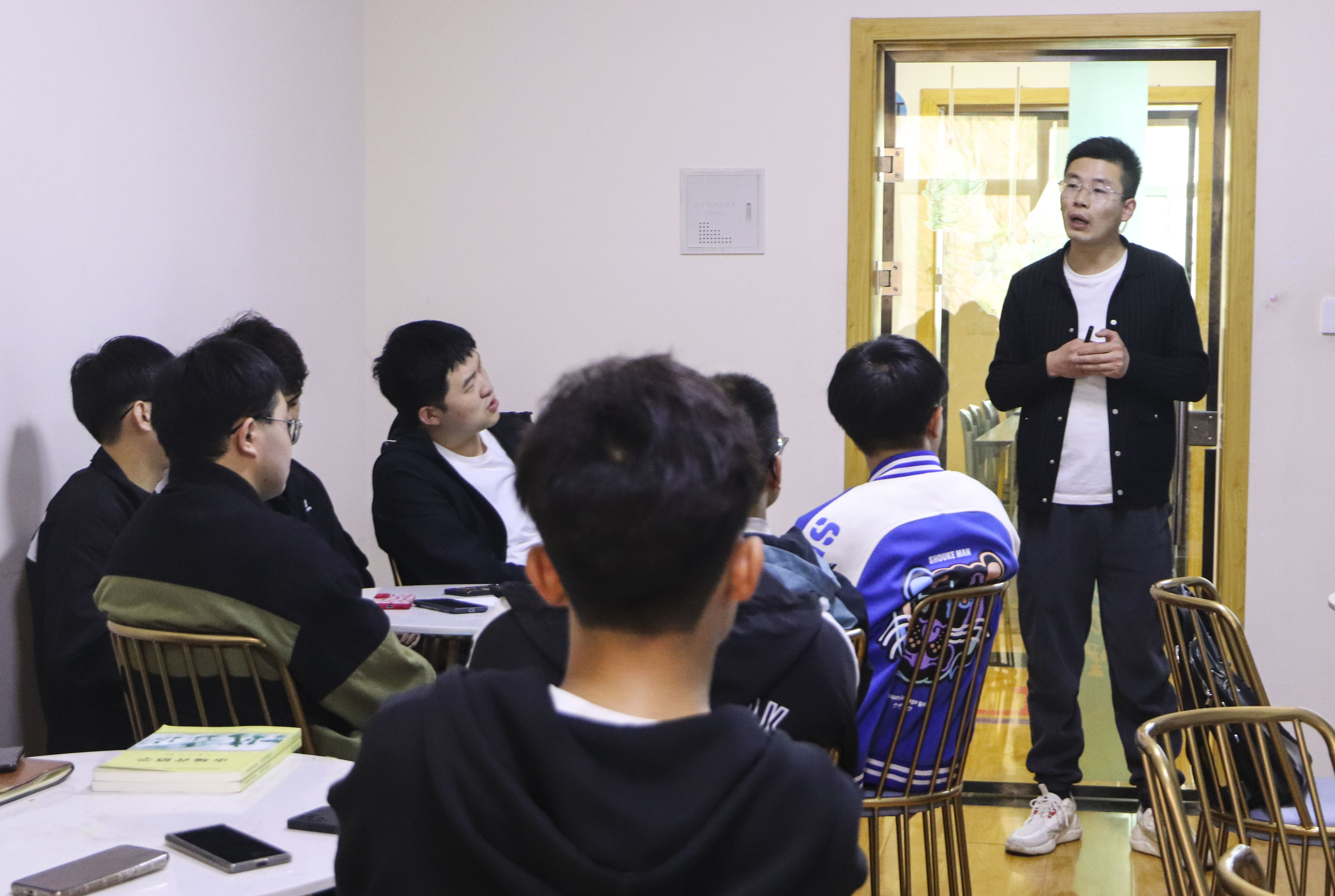 【育人融合】未知生,焉知死:哲学家的死亡观