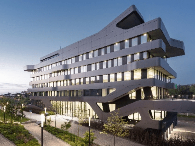 喜报!淬炼·国际商学院学生收到FOM大学硕士研究生预录取通知书