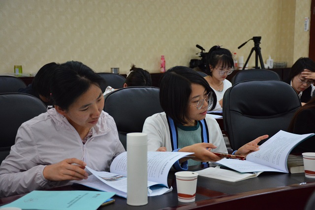 淬炼之路:应用型高校服务地方经济和社会发展的探索与思考