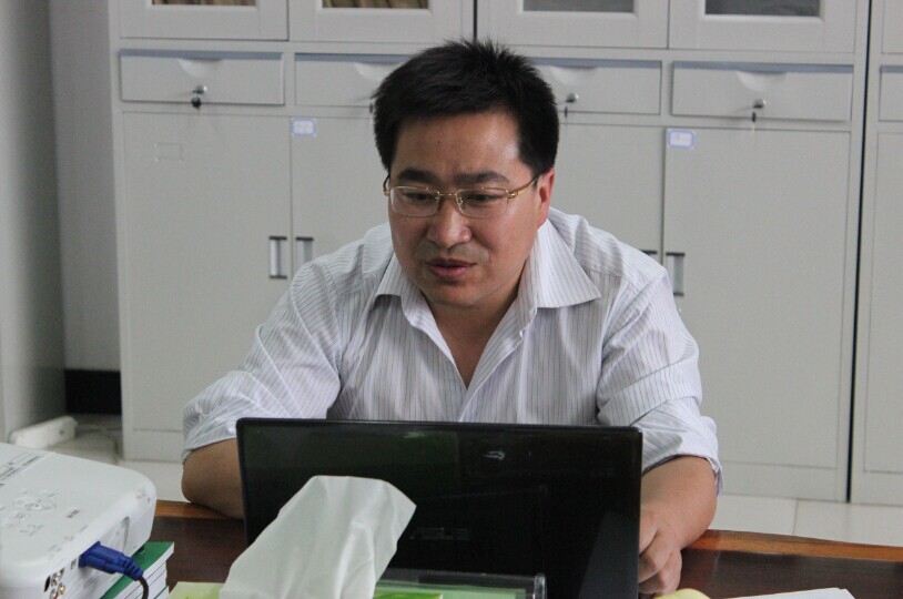 山西省学位办学士学位评审专家组莅临我院检查指导工作