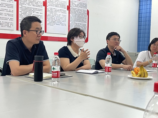 重庆移通学院赴我校开展“新商科”解读交流会