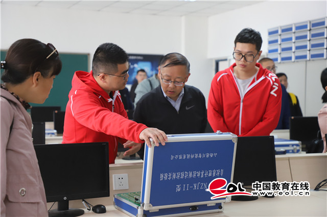 【中国教育网】新思路 新挑战 第七届“高中-高校论坛”暨“校园开放日”如约而至