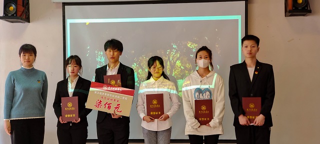 【哲学日】“哲学涌现·创新比拼” 暨社会创新项目展示圆满举行