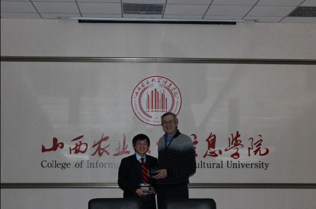 美国Akron大学文理科学院副院长John F.Zipp莅临我院交流访问