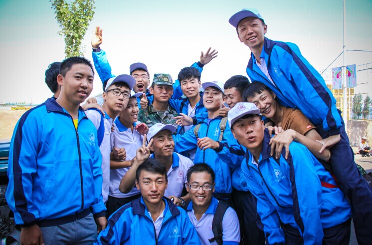 一场给力的汇报表演 一幕伤感的离别画面