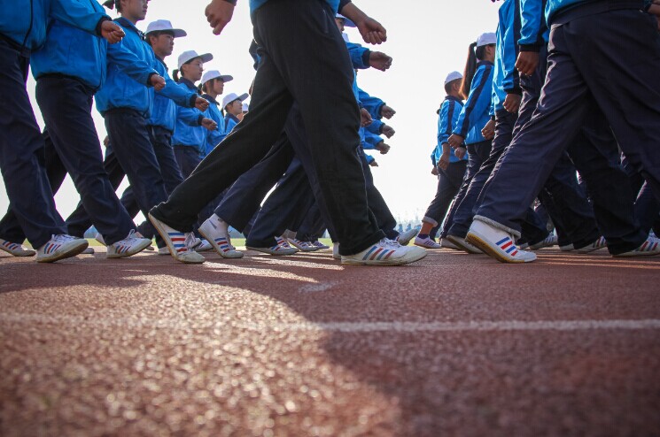 一场给力的汇报表演 一幕伤感的离别画面