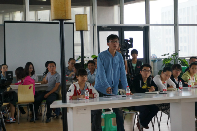 学院董事长与完满教育系统师生交流座谈