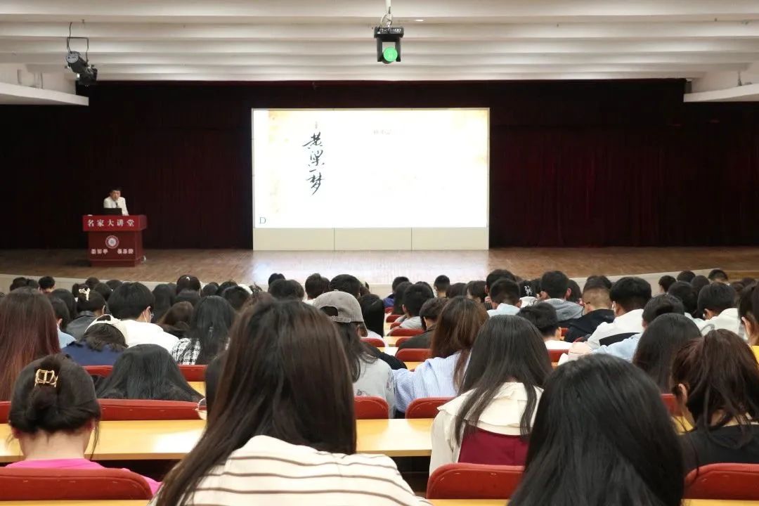 戏剧即生活,瞬间即永恒