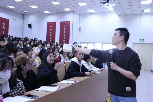 一起待花开,花开正当时——名师课堂开讲啦!