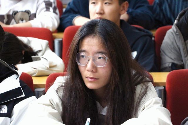 谈资本影片,思未来变革