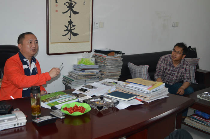 加强校企合作，搭建学生创业平台