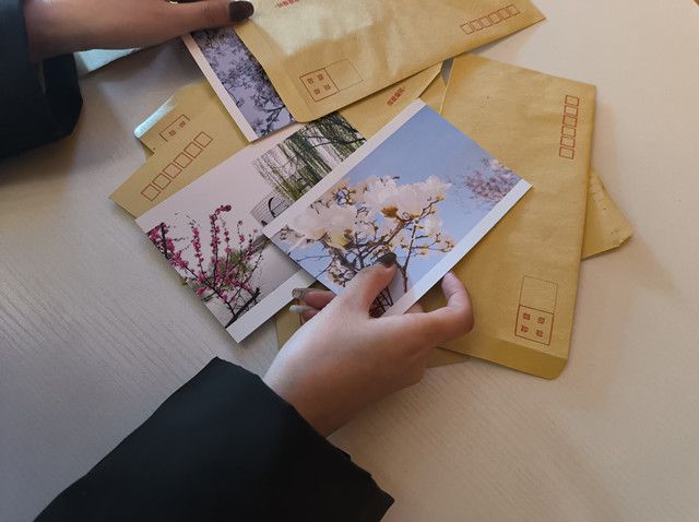 做情绪的主人 沉浸书院生活——社群对话情绪交换商店第1期:丢掉烦恼 带走快乐