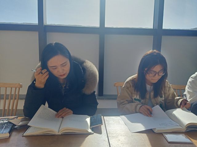 行墨心万里 拥书共春深——山顶读书会第1期:另一个角度的大咖书友交流