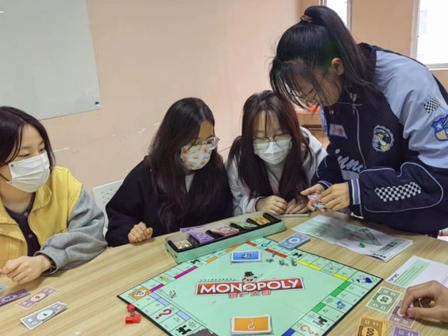 在权利游戏中悟职场商机——工坊技能提升第26期:权力的游戏“富翁攻略”