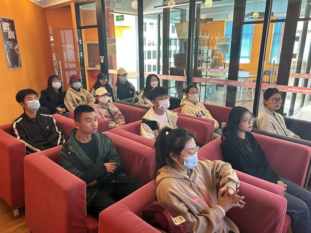 方寸之间 方寸之外 用构图定格时间——“构图之美:书院”手机摄影课堂第二期