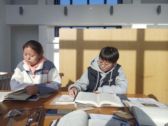 行墨心万里 拥书共春深——山顶读书会第1期:另一个角度的大咖书友交流