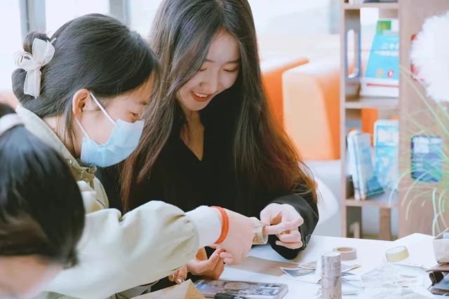 将电影装进手账 让思考成为永恒——青年之家第6期:开启你的电影手账之旅