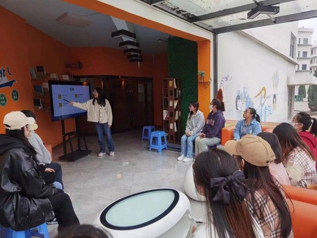 人间烟火气 触动你的“朋友圈”——手机摄影课堂第三期:把书院拍出电影感