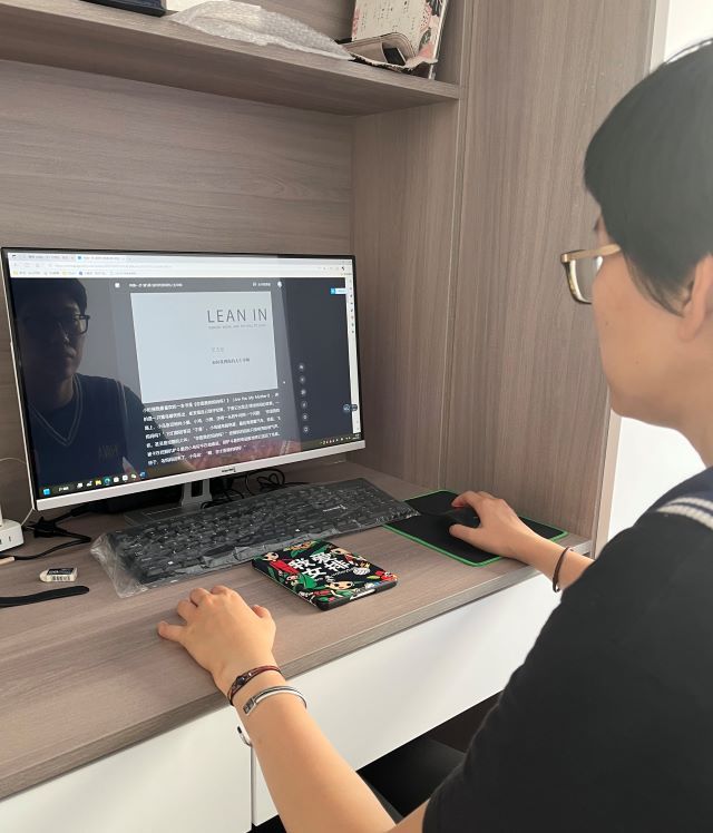 携书一卷 标新立“异”——向商书屋推介会(二)