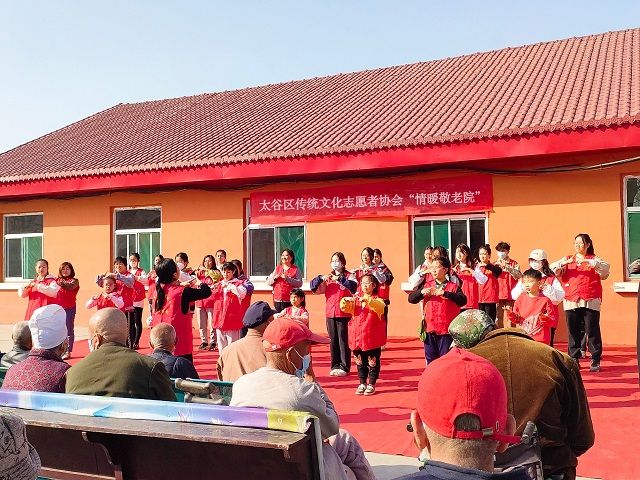 无边书院学子献青年爱心 情暖敬老院——“谷社谷乡”青年行动第22期:春风暖心 精神永传