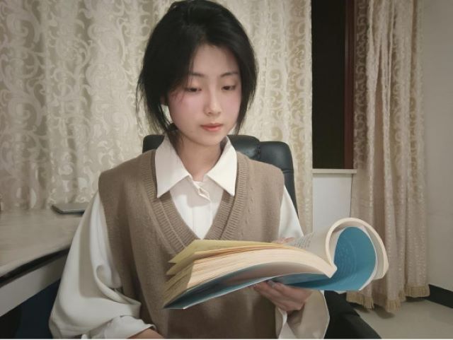 携书一卷 标新立“异”——向商书屋推介会(二)