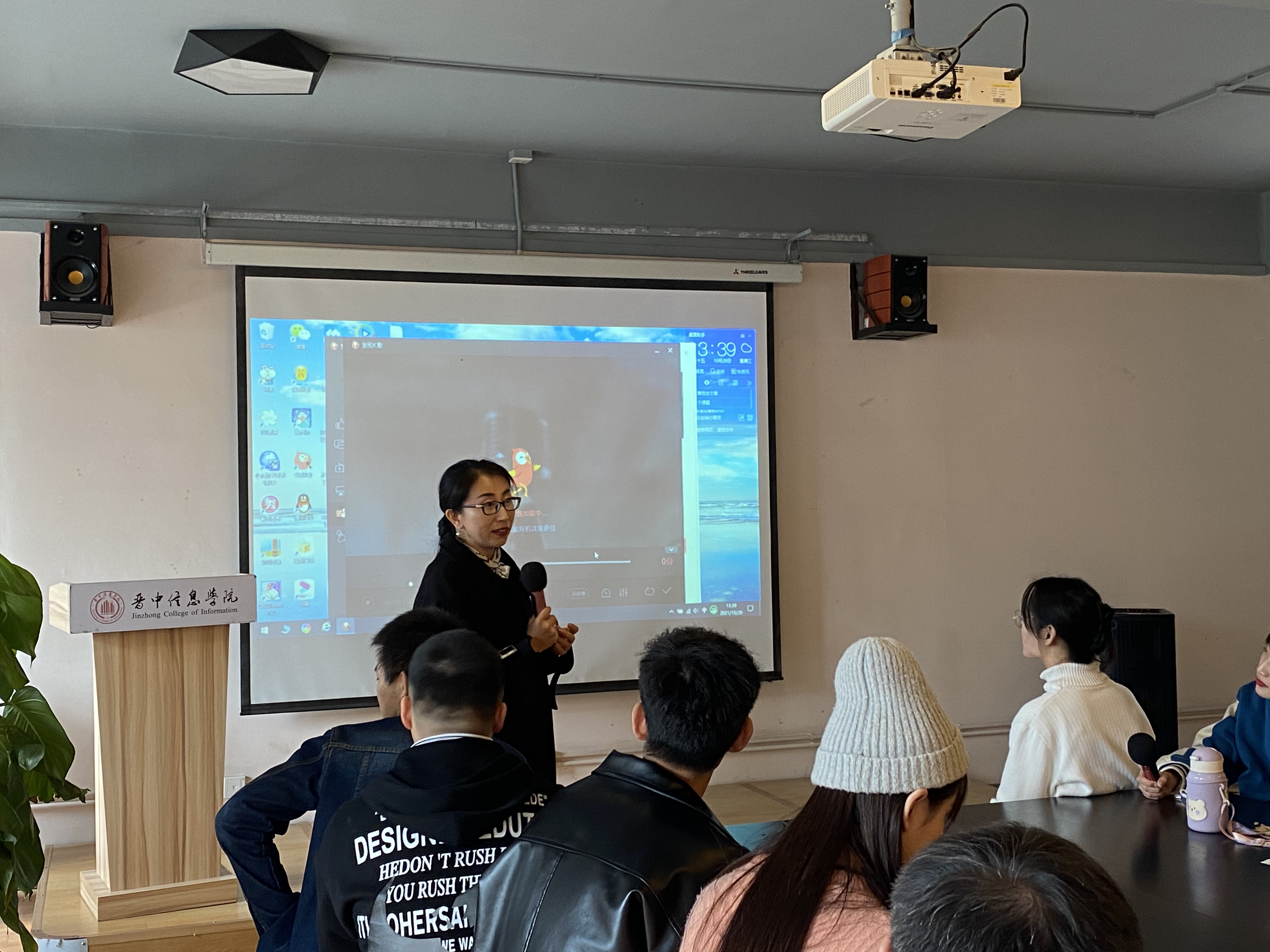 以歌会友,声入人心