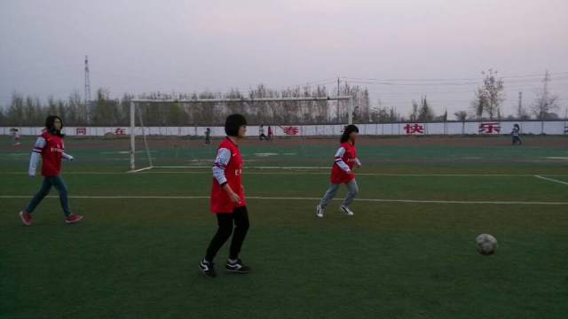 舞动青春 激情四射——记机电系首届“学风杯”女子足球决赛