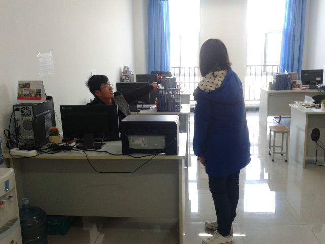 致梦想 致青春——记机电工程系“爱心1V1”服务