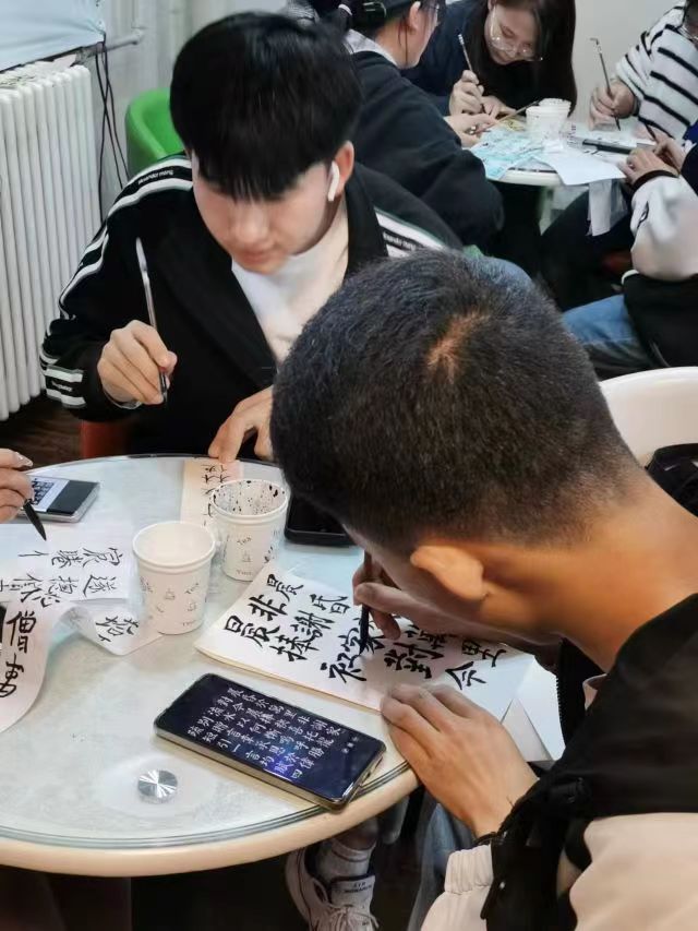 墨香书法情 壮我少年心——悟•汉字升华情感书法活动