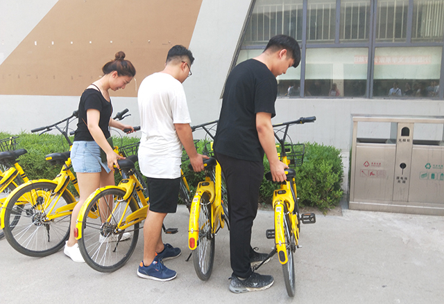 【完满班级】整理自行车 方便你我他