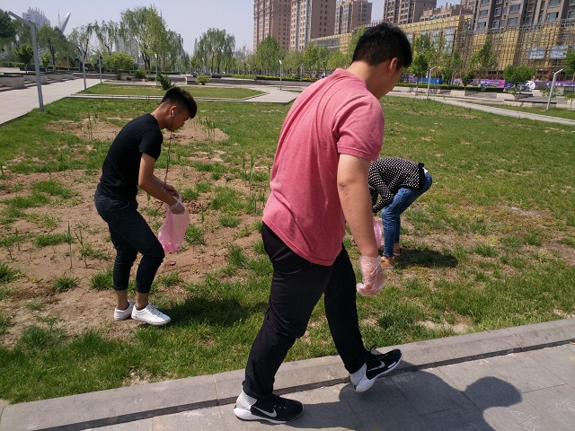 【传递正能量】举止向善 志存高远