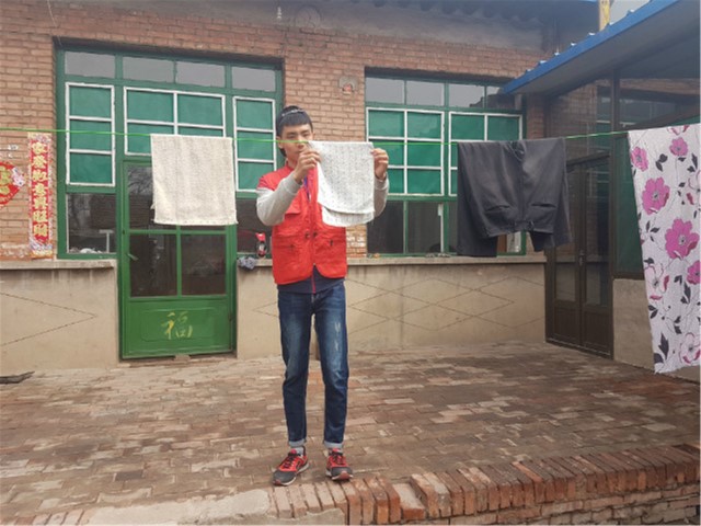 【行走的力量】慈孝之心人皆有 爱心无疆暖融融 ——艺术传媒学院走进太平庄公益慰问活动第27期