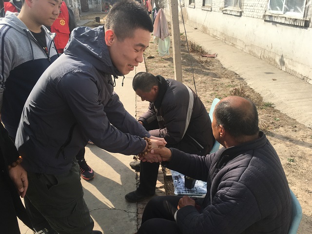 【传递正能量】举止向善 志存高远