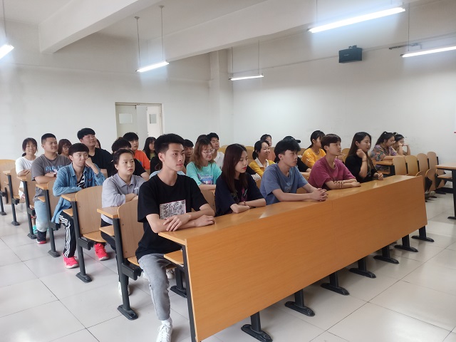 【主题团日活动】学党史 强信念 跟党走 ——艺术传媒学院视觉传达设计“请党放心,强国有我”主题团日活动