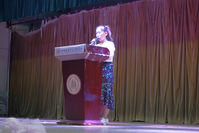 【优秀毕业生事迹报告会】爱满天下