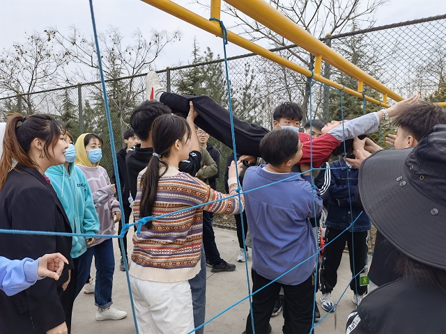 艺术传媒学院为2020级学生打造“协作力”定制班系列活动